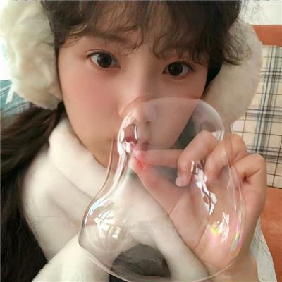 恰似两滴水